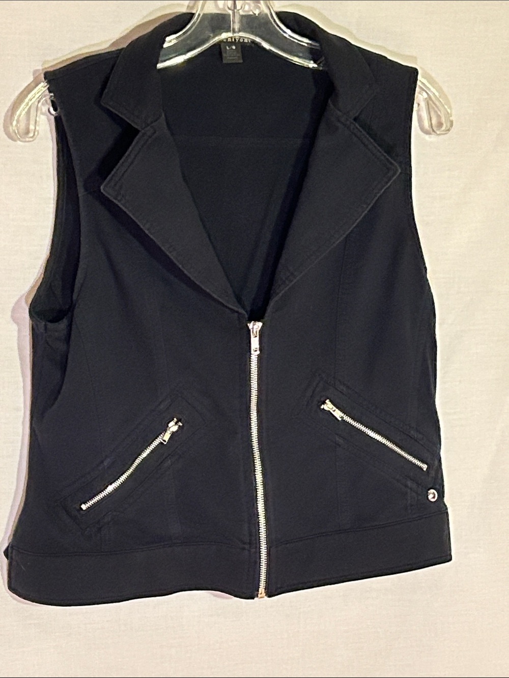 Forever 21 Navy Sleeveless Knit Vest